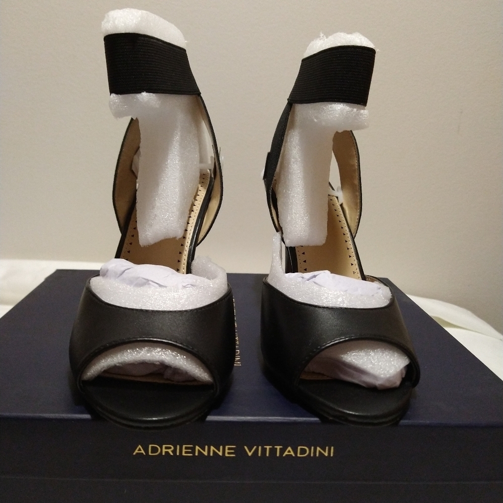 Adrienne Vittadini Guidry Leather Peep Toe Heels - Picture 4 of 15